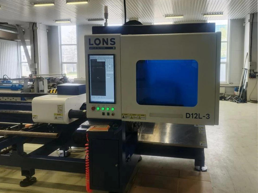 Лазерный труборезный станок LONGXIN D12